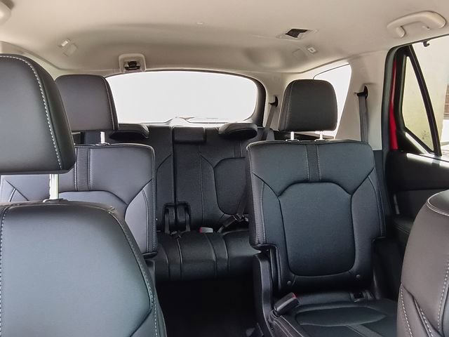 Used 2025 Honda Pilot EX-L image 11