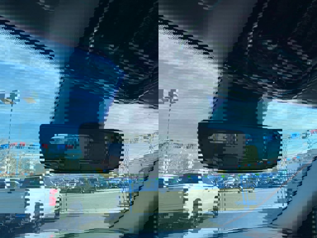 Used 2022 Jeep Grand Cherokee Overland image 35