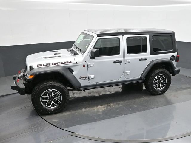 Used 2024 Jeep Wrangler Unlimited Rubicon w/ Capability Package image 34