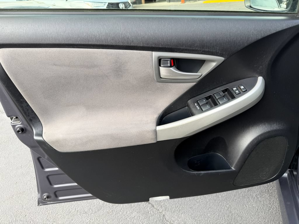 Used 2015 Toyota Prius Two FWD image 12