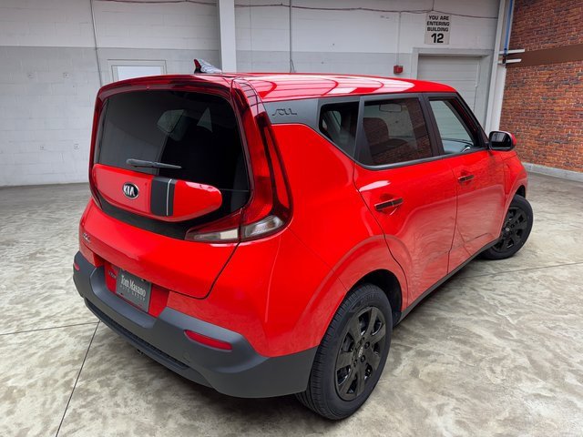 Used 2020 Kia Soul LX image 5