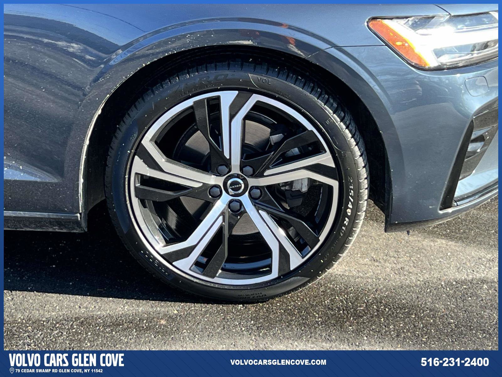 Certified 2023 Volvo S60 B5 Core w/ Climate Package image 6