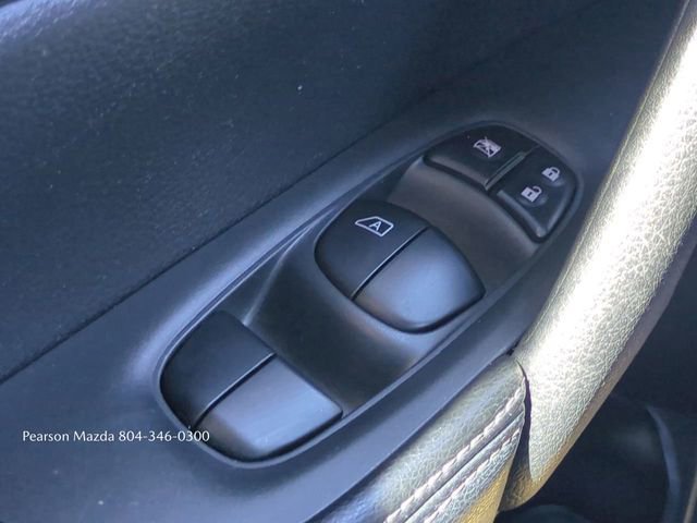 Used 2016 Nissan Rogue SL w/ SL Premium Package AWD/4WD image 27