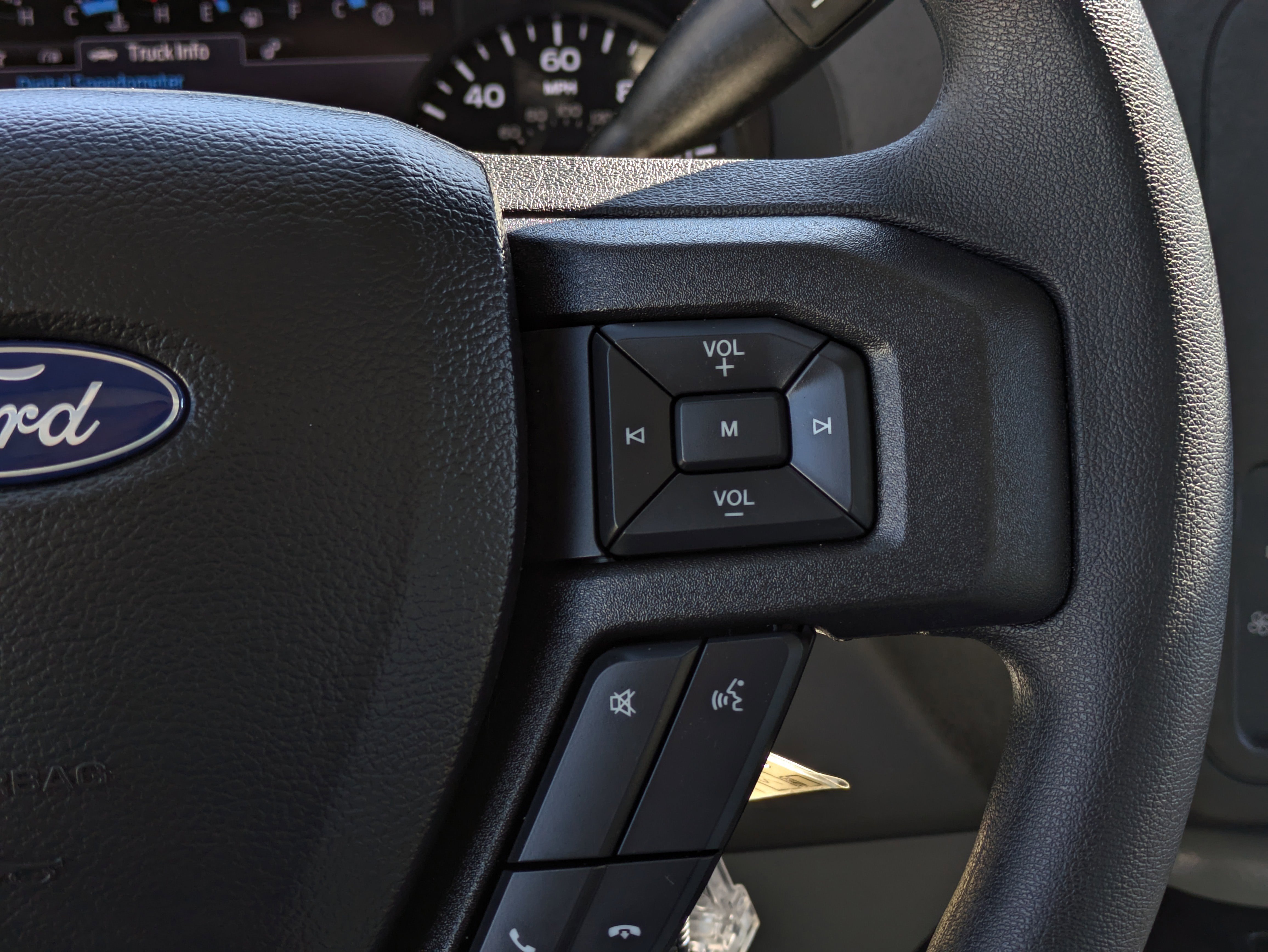 New 2026 Ford E-350 and Econoline 350 Super Duty w/ Power Equipment Group image 22