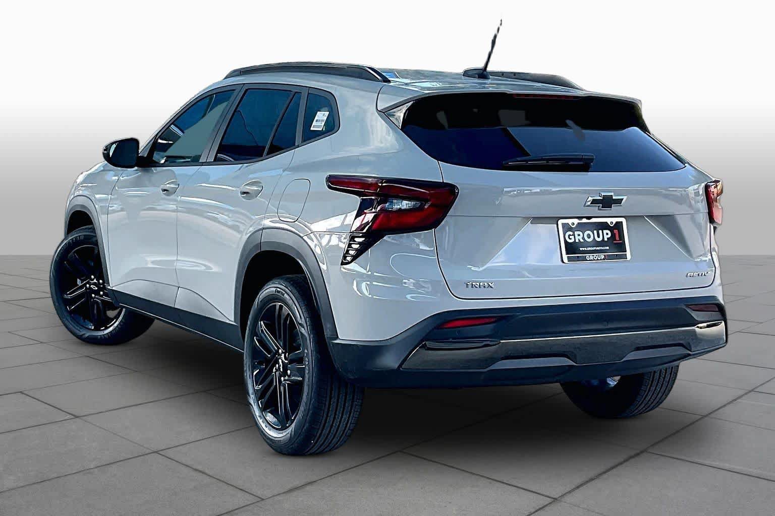 New 2026 Chevrolet Trax ACTIV w/ Driver Confidence Package FWD image 12