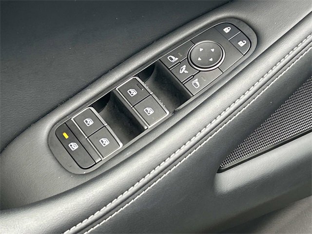 Certified 2025 INFINITI QX60 Pure image 19