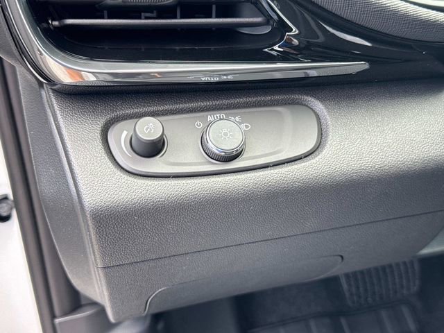 New 2026 Buick Envista Sport Touring FWD image 25