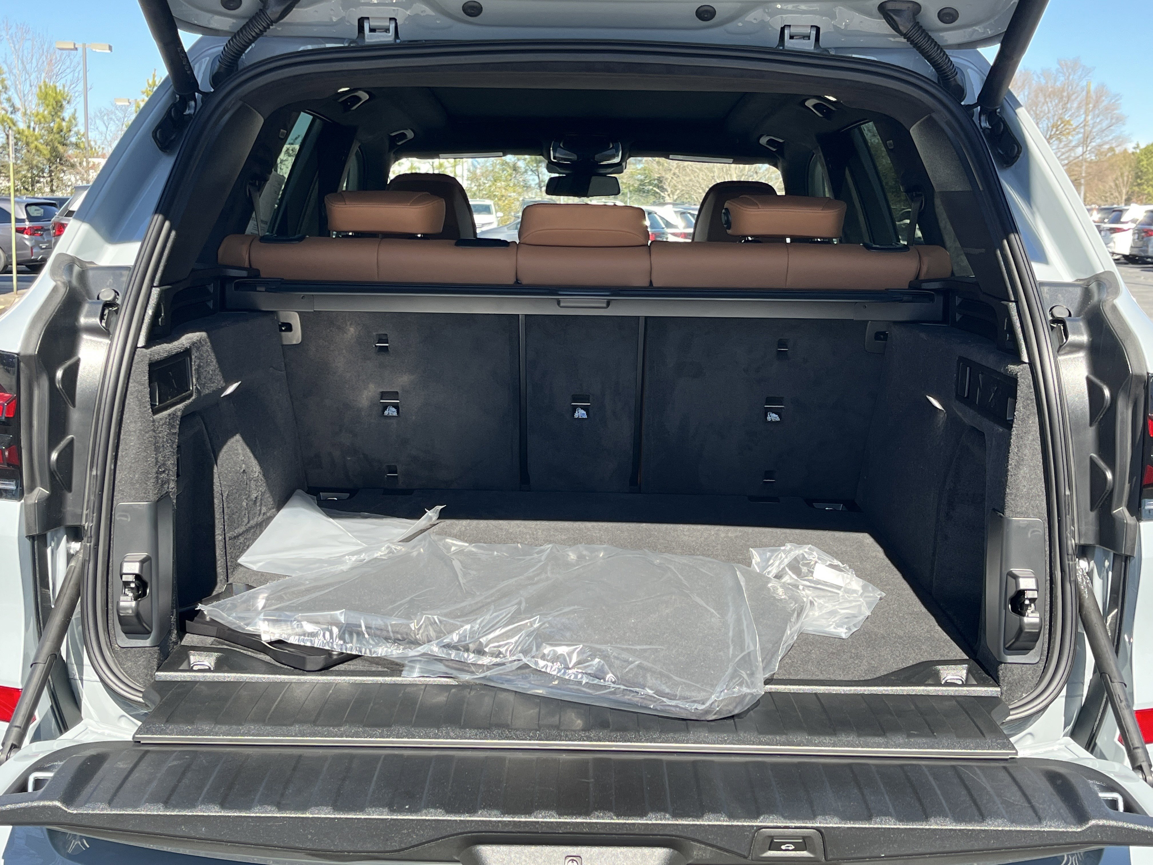 New 2026 BMW X5 sDrive40i w/ M Sport Package RWD image 28