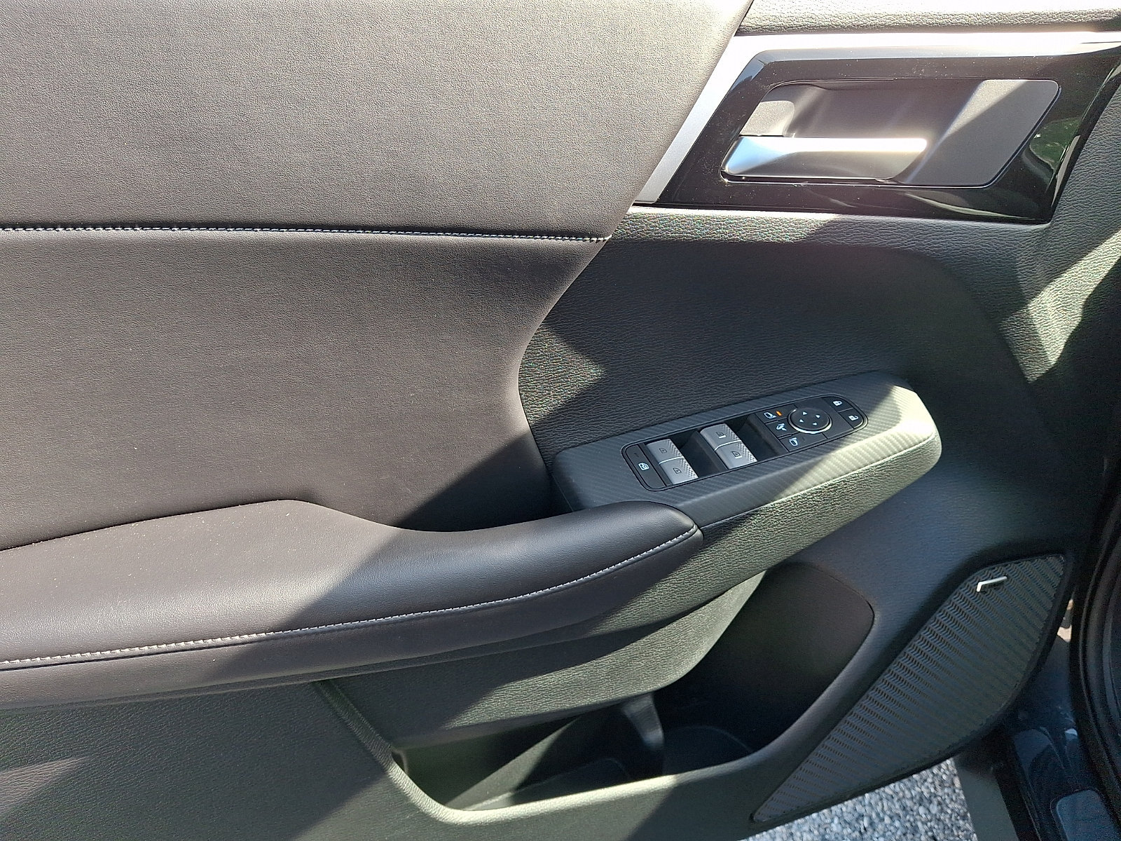 New 2026 Mitsubishi Outlander SE AWD/4WD image 11