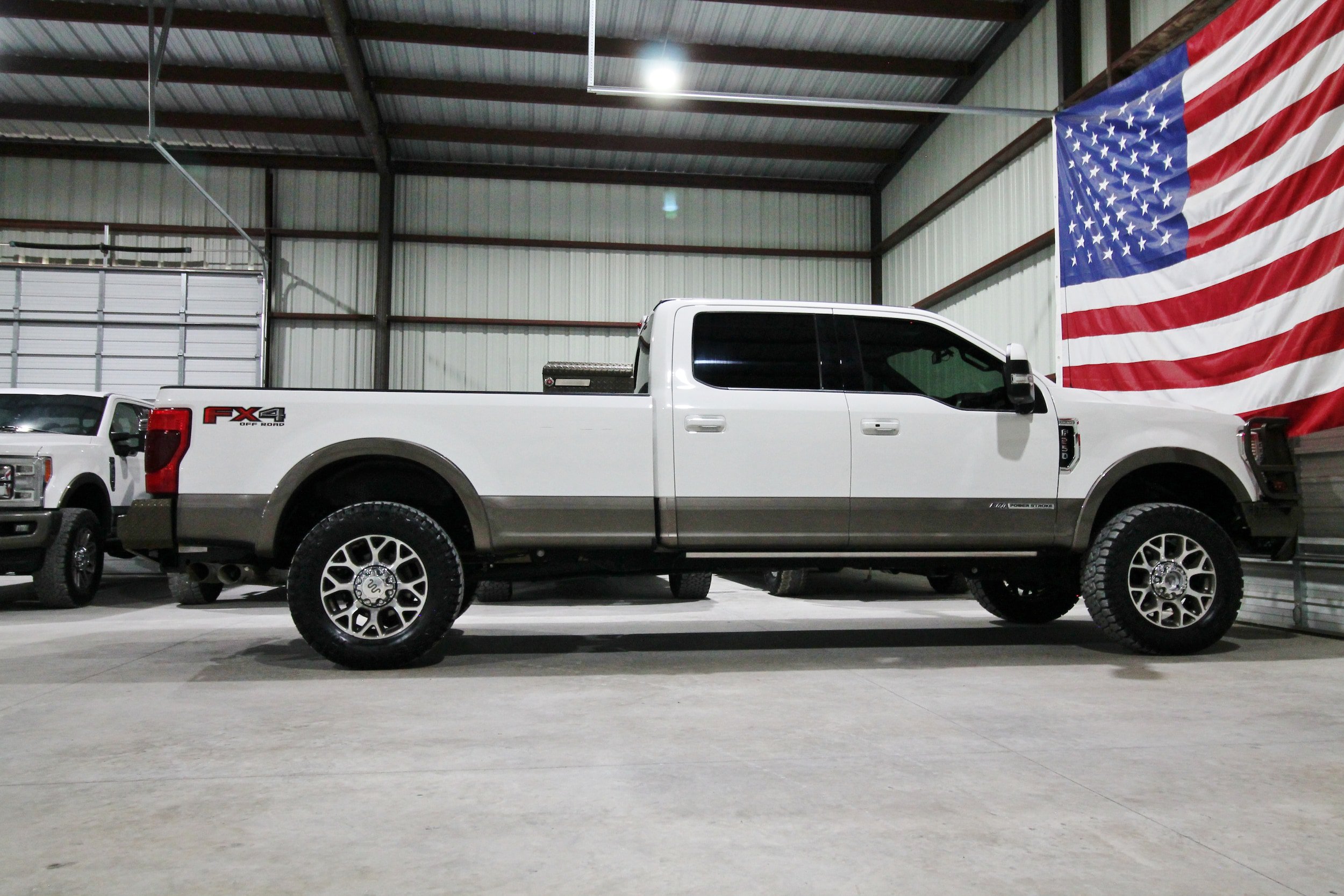 Used 2020 Ford F250 King Ranch w/ King Ranch Ultimate Package AWD/4WD image 13