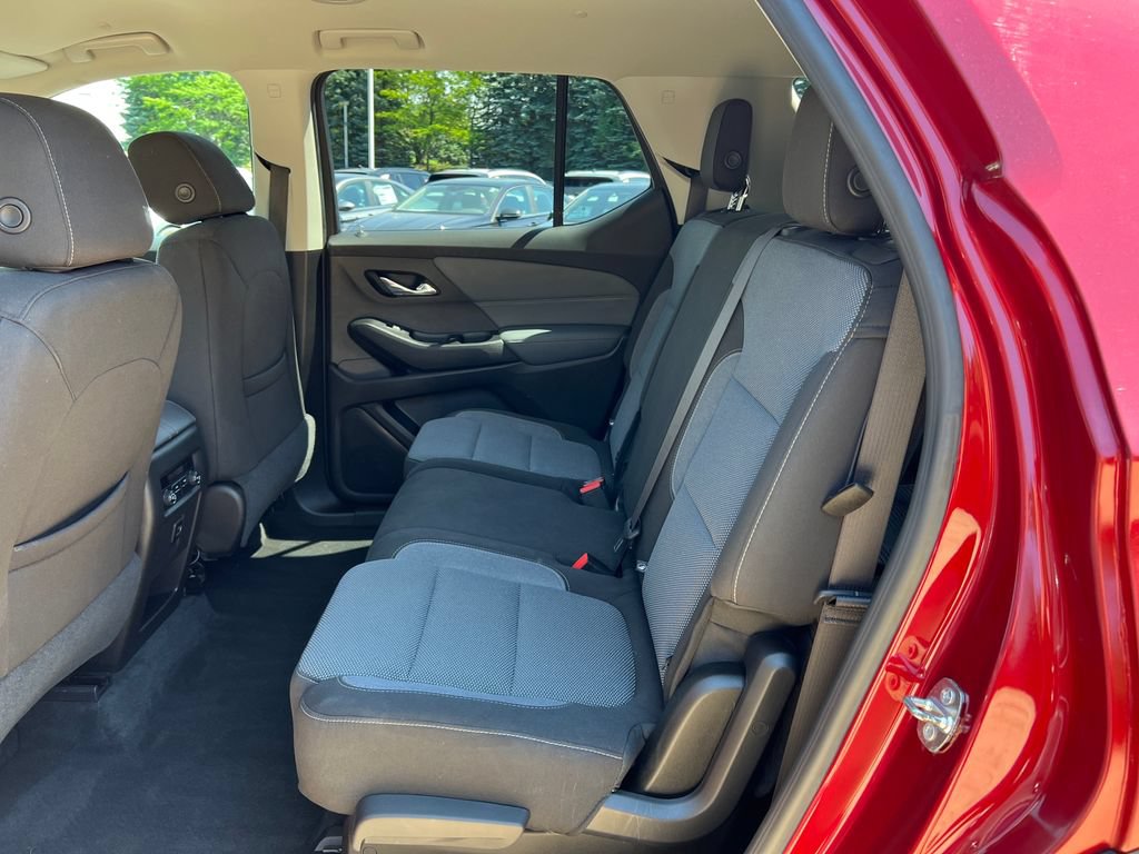 Used 2018 Chevrolet Traverse LT AWD/4WD image 8