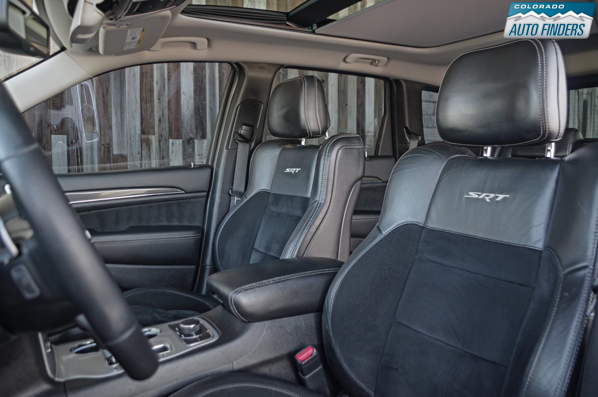 Used 2012 Jeep Grand Cherokee SRT8 w/ Luxury Group II image 13