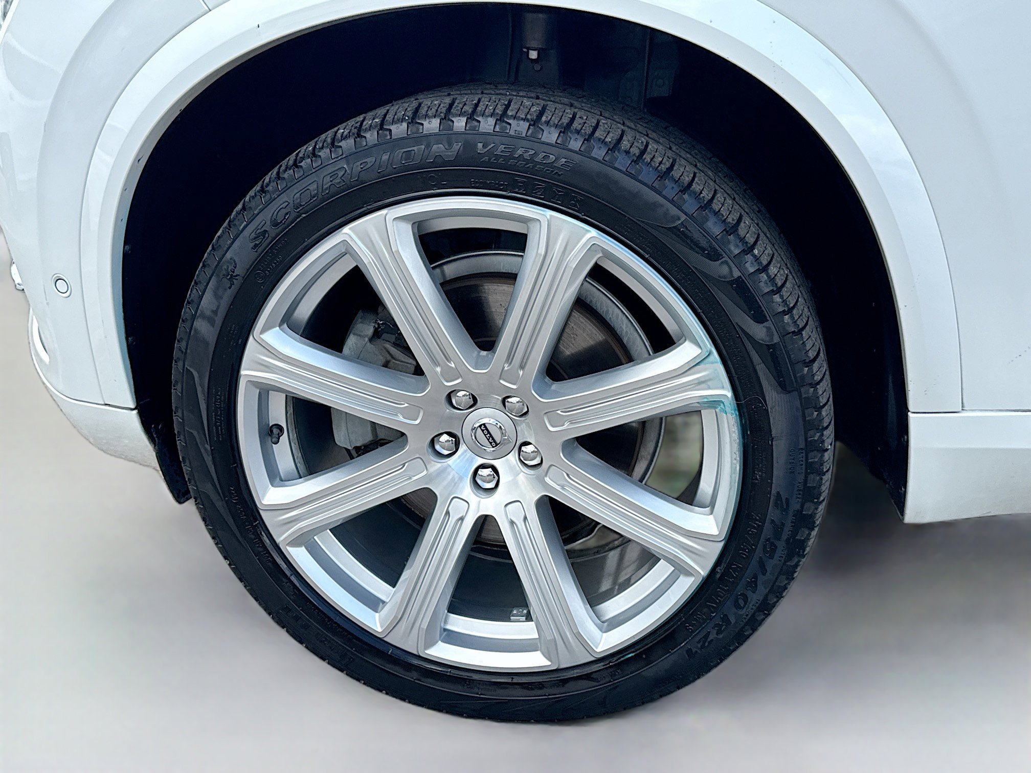 Used 2018 Volvo XC90 T6 Inscription w/ Convenience Package AWD/4WD image 41