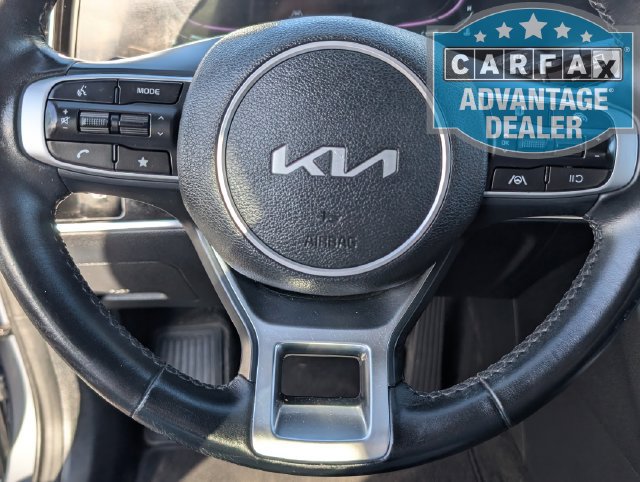 Used 2025 Kia Sportage EX FWD image 5