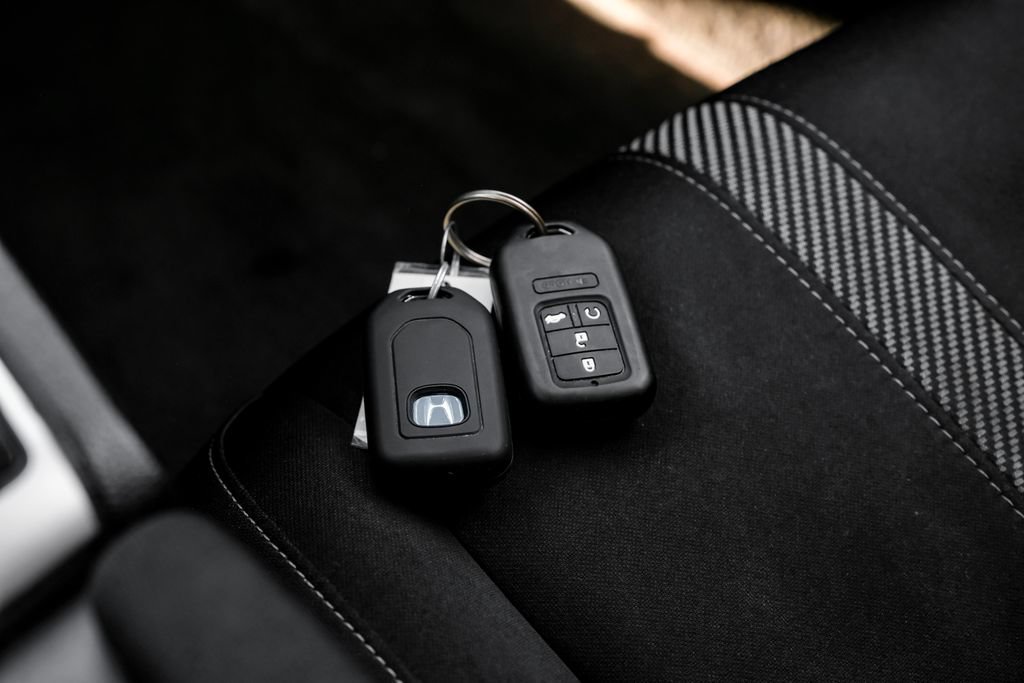 Used 2018 Honda Civic EX image 64