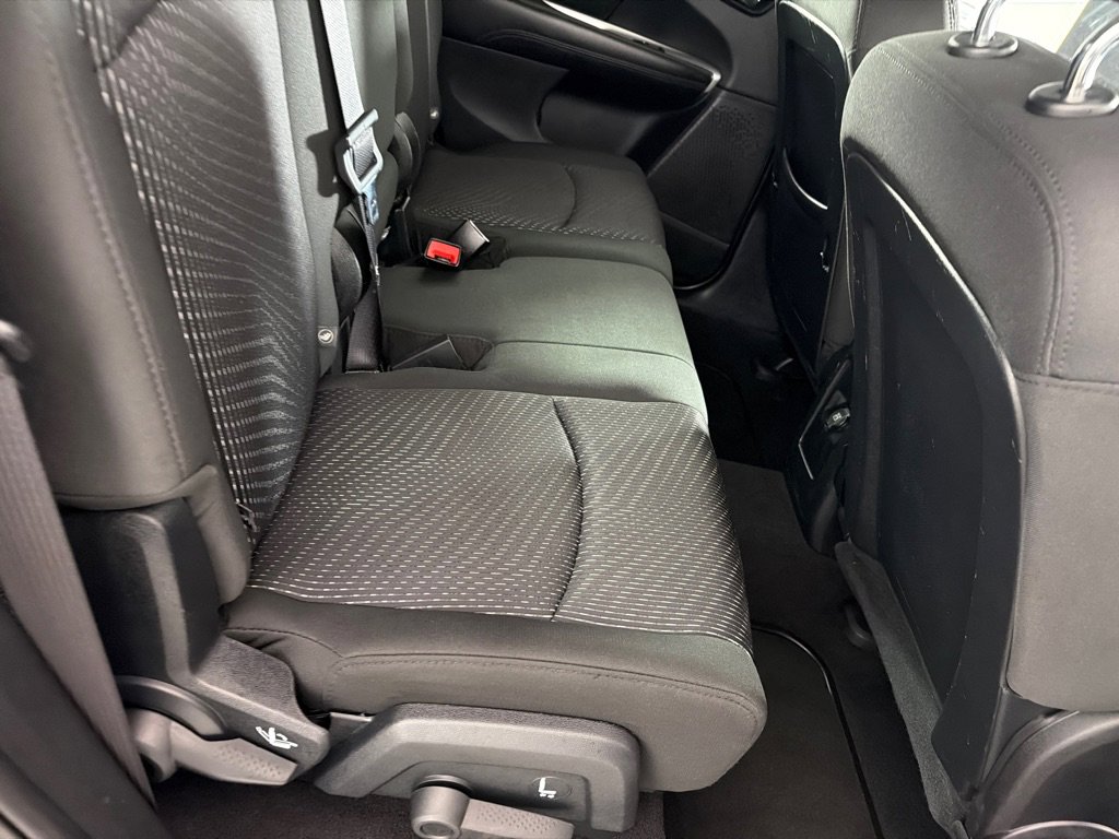 Used 2016 Dodge Journey SXT w/ Comfort/Convenience Group AWD/4WD image 20