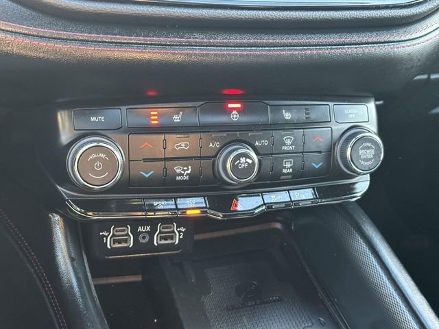 Certified 2022 Dodge Durango R/T w/ Blacktop Package image 18