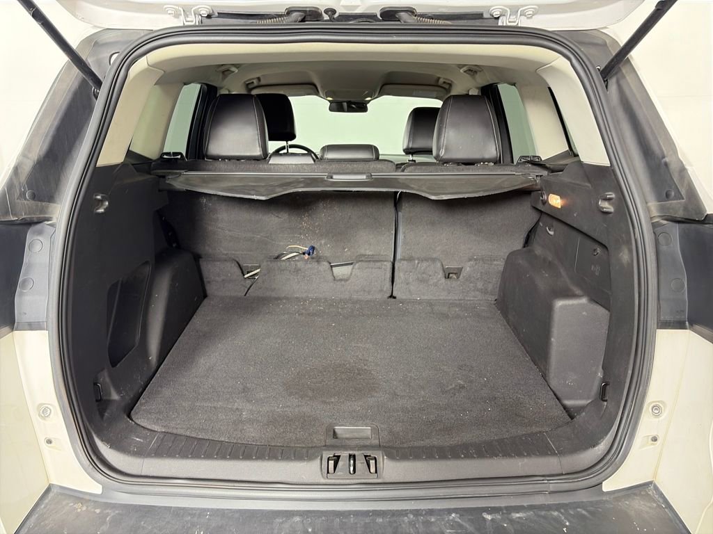 Used 2017 Ford Escape SE w/ SE Leather Comfort Package image 24