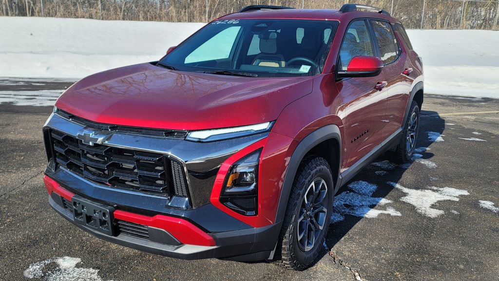 New 2026 Chevrolet Equinox ACTIV w/ Convenience Package III image 3