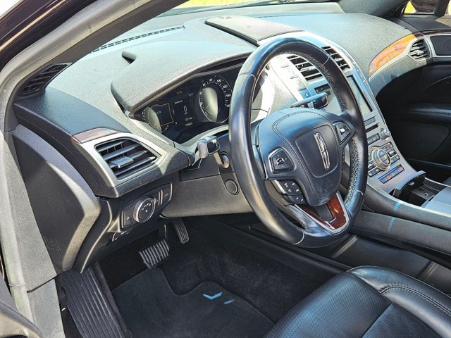 Used 2017 Lincoln MKZ Reserve w/ Climate Package FWD image 10