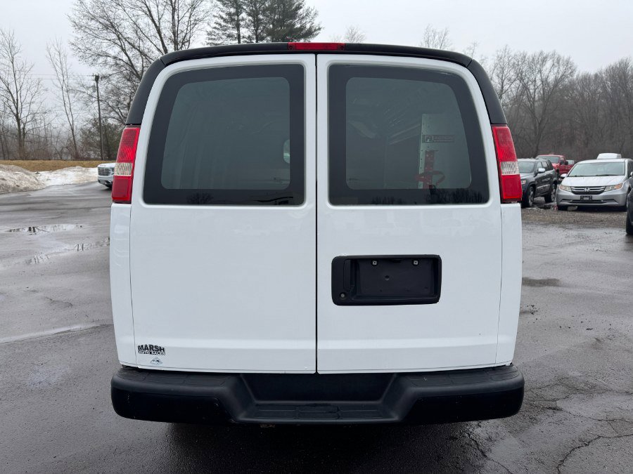 Used 2016 Chevrolet Express 2500 image 4