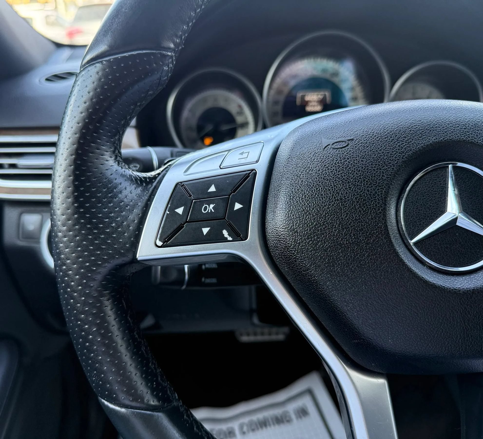 Used 2014 Mercedes-Benz E 350 4MATIC Sedan image 14