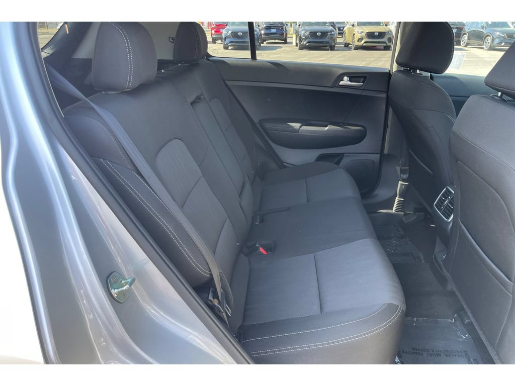 Used 2021 Kia Sportage LX FWD image 18