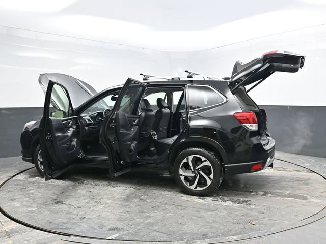 Used 2022 Subaru Forester Touring image 46