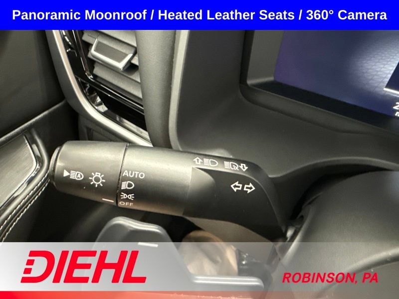 Used 2025 Nissan Rogue SL w/ SL Premium Package AWD/4WD image 24