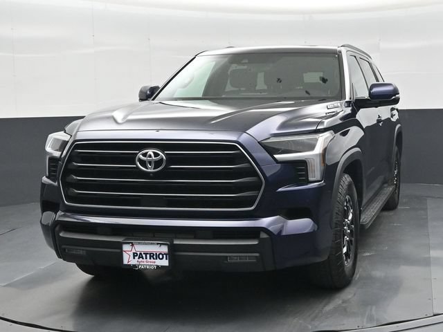 Used 2025 Toyota Sequoia SR5 w/ TRD Off-Road Package AWD/4WD image 30
