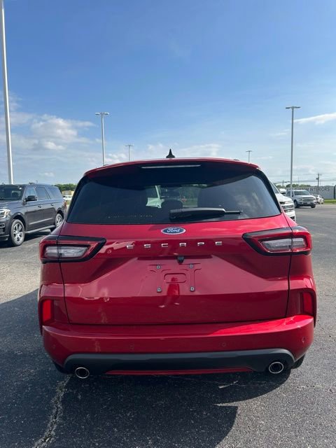 Used 2024 Ford Escape ST-Line w/ Tech Pack #1 FWD image 13