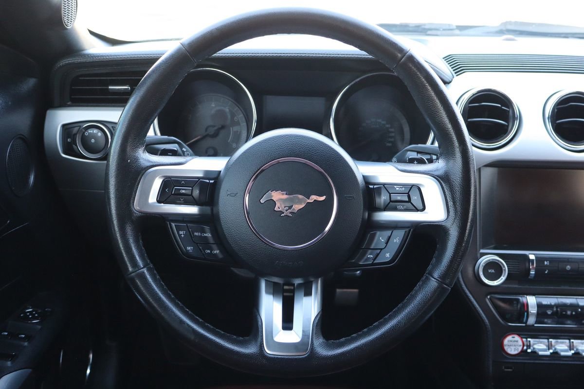 Used 2015 Ford Mustang GT Premium w/ Equipment Group 401A RWD image 18