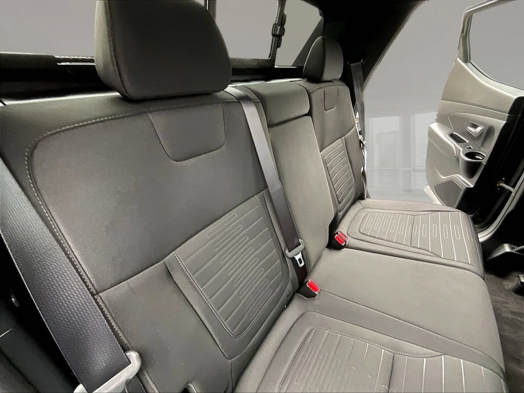 Used 2023 Hyundai Santa Cruz Night AWD/4WD image 23