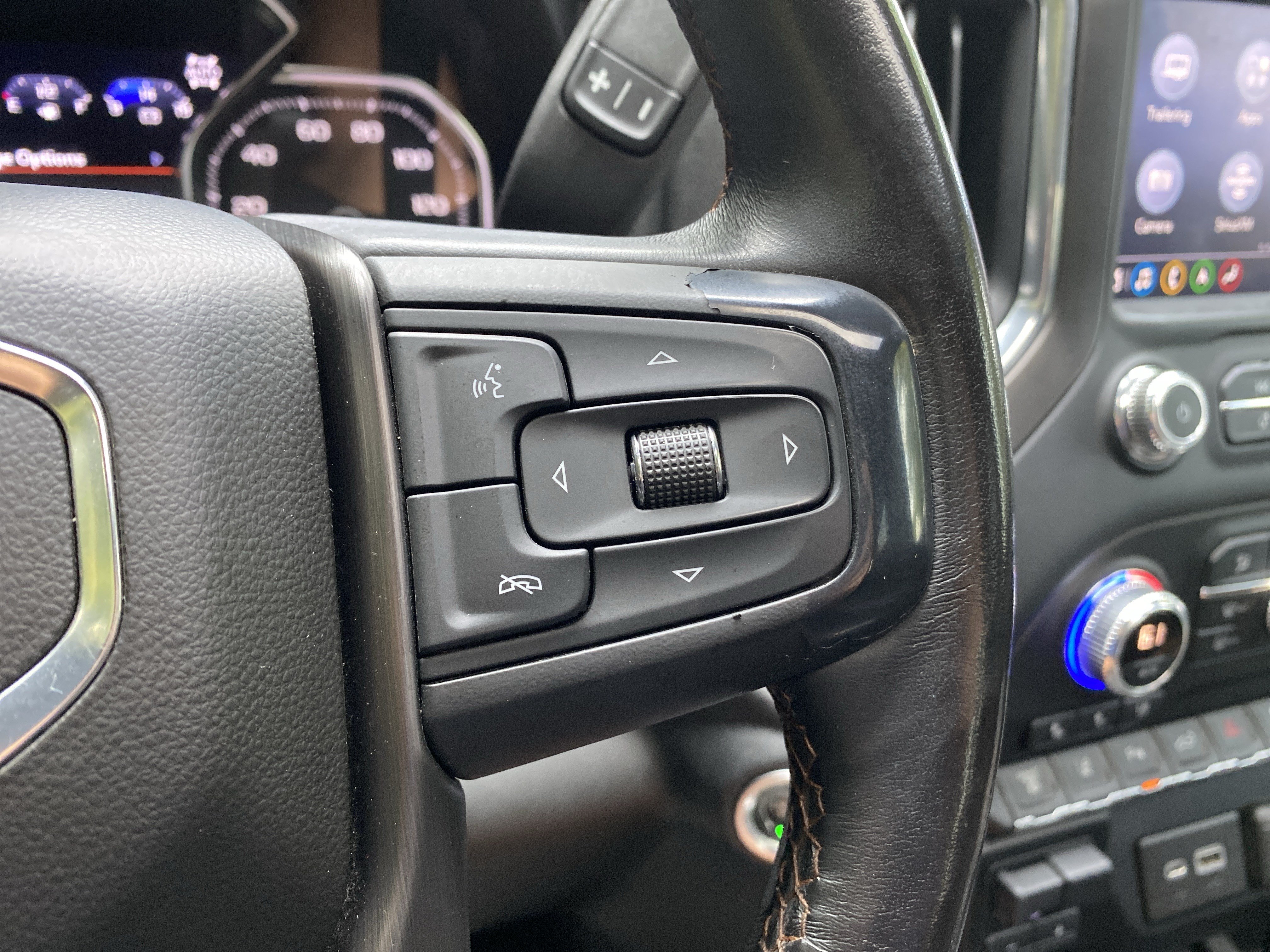 Used 2021 GMC Sierra 2500 AT4 w/ AT4 Premium Plus Package AWD/4WD image 21