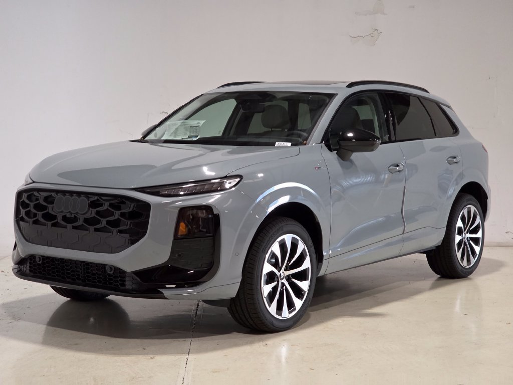 New 2026 Audi Q3 quattro 2.0T AWD/4WD image 1