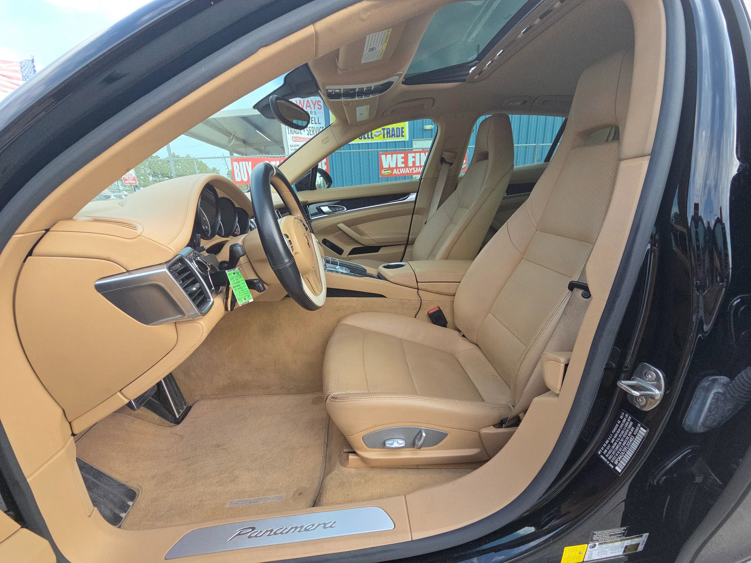 Used 2015 Porsche Panamera 4 image 20