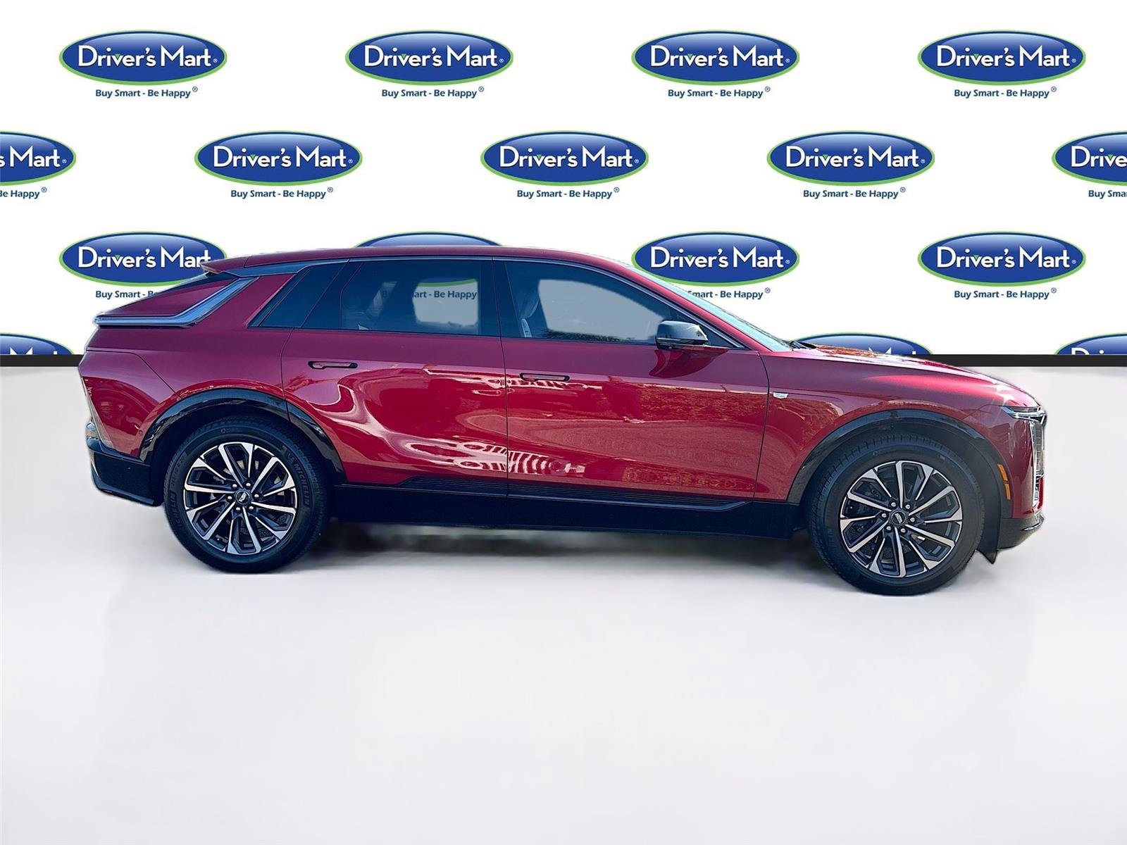 Used 2024 Cadillac Lyriq Sport RWD image 8