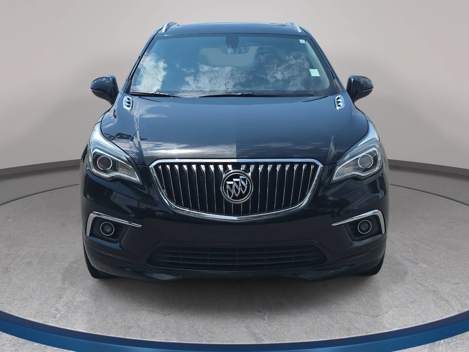 Used 2017 Buick Envision Essence w/ LPO, Cargo Package FWD image 2