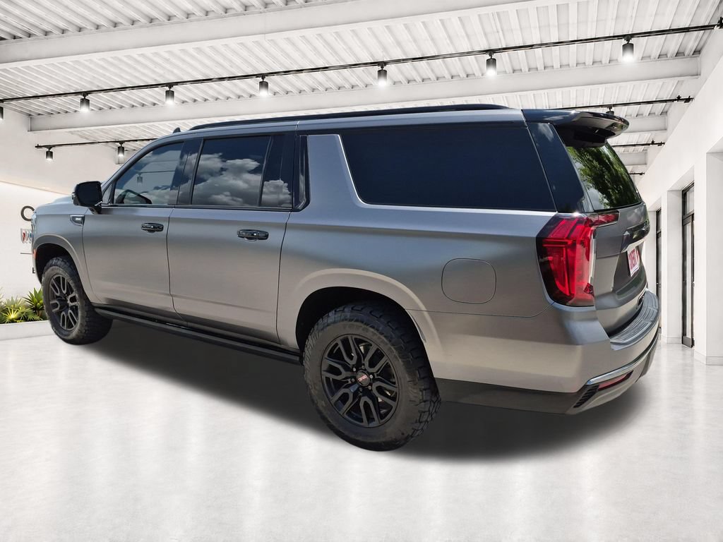 Used 2023 GMC Yukon XL AT4 w/ AT4 Premium Package AWD/4WD image 9