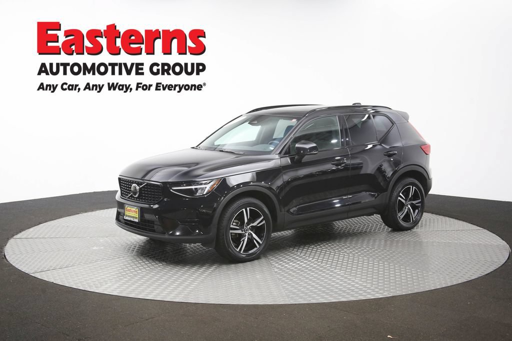 Used 2024 Volvo XC40 B5 Core AWD/4WD image 57