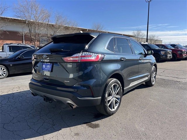 Used 2022 Ford Edge Titanium w/ Class II Trailer Tow Package image 3