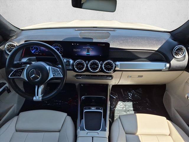 Used 2024 Mercedes-Benz EQB 250+ image 19