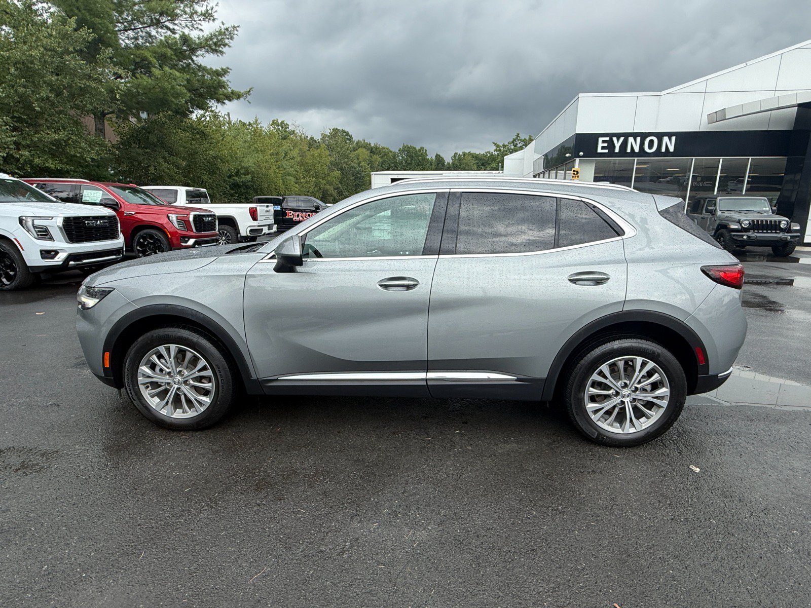 Certified 2023 Buick Envision Preferred AWD/4WD image 2
