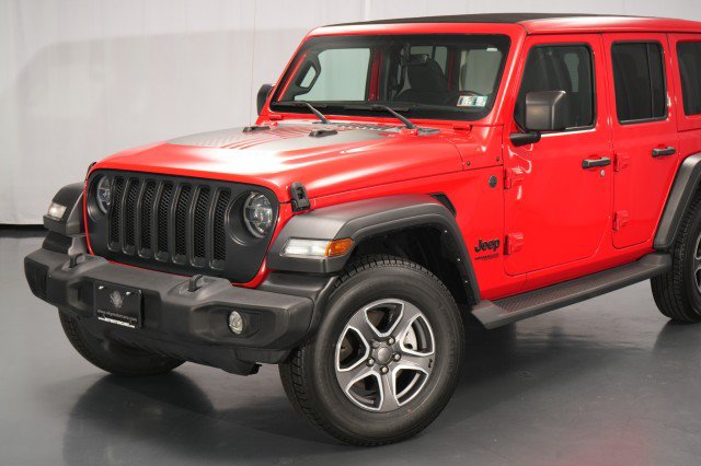 Used 2022 Jeep Wrangler Unlimited Sport w/ Sun And Sound Package AWD/4WD image 4