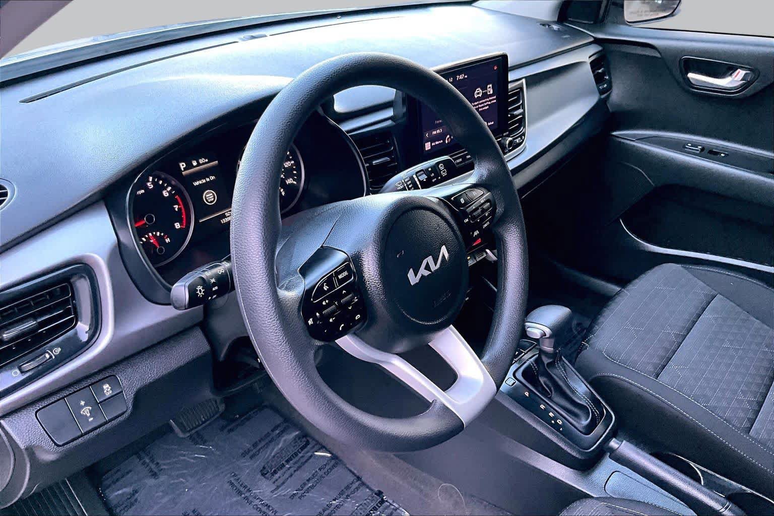 Used 2023 Kia Rio S w/ Technology Package FWD image 17