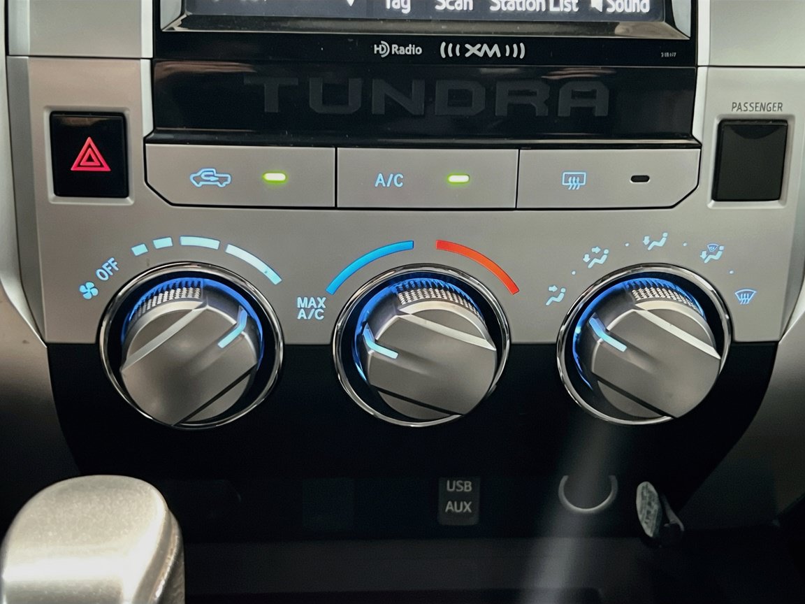 Used 2016 Toyota Tundra SR5 w/ SR5 Upgrade Package RWD image 11