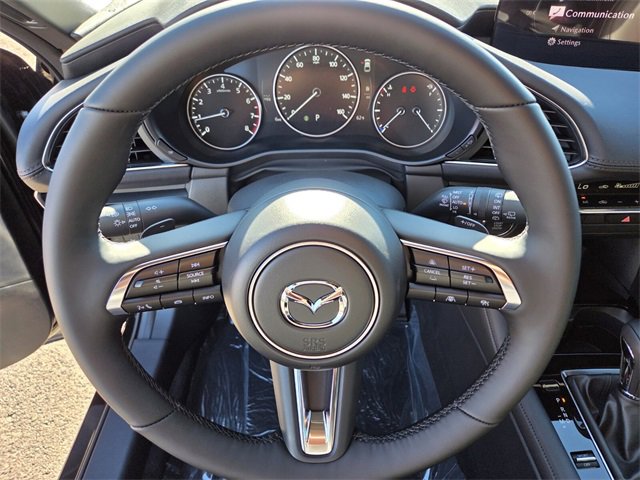 New 2026 MAZDA MAZDA3 Hatchback w/Premium Plus Pkg image 11