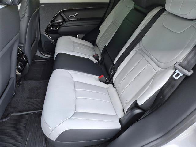 New 2027 Land Rover Range Rover Sport Dynamic SE AWD/4WD image 15