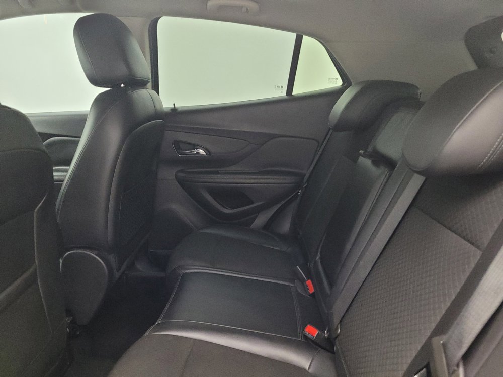 Used 2020 Buick Encore Preferred FWD image 18