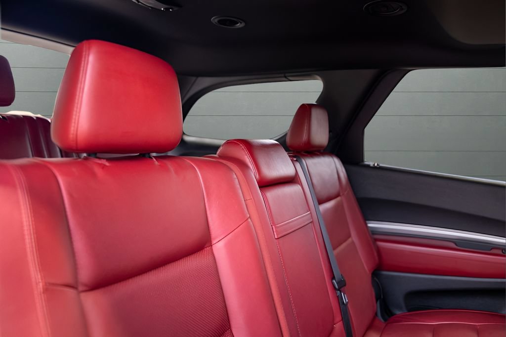 Used 2018 Dodge Durango R/T w/ Blacktop Package AWD/4WD image 71